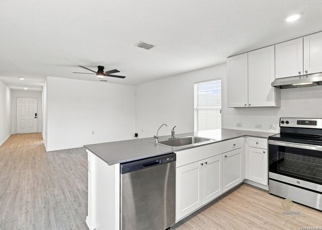 13415 TURNESA TER, San Antonio, TX 78221
