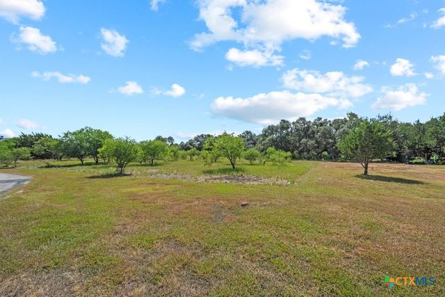 831 Ayers Rock Road, New Braunfels, TX 78132