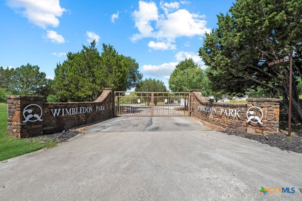 831 Ayers Rock Road, New Braunfels, TX 78132