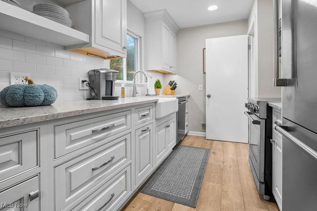 4550 Georgette Avenue, North Olmsted, OH 44070