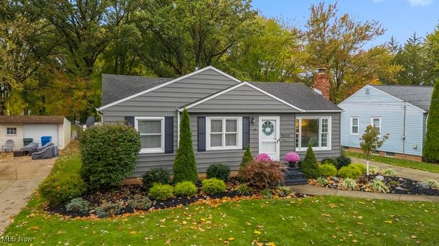 4550 Georgette Avenue, North Olmsted, OH 44070