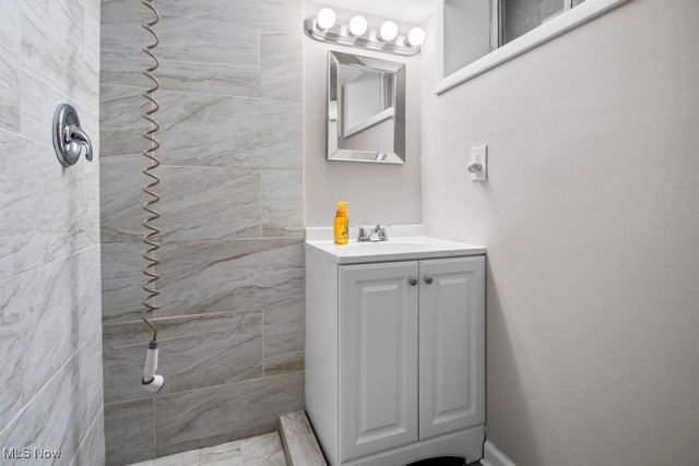 4550 Georgette Avenue, North Olmsted, OH 44070