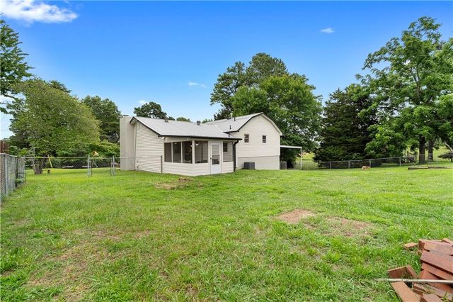 105 Trickum Hills Drive, Woodstock, GA 30188