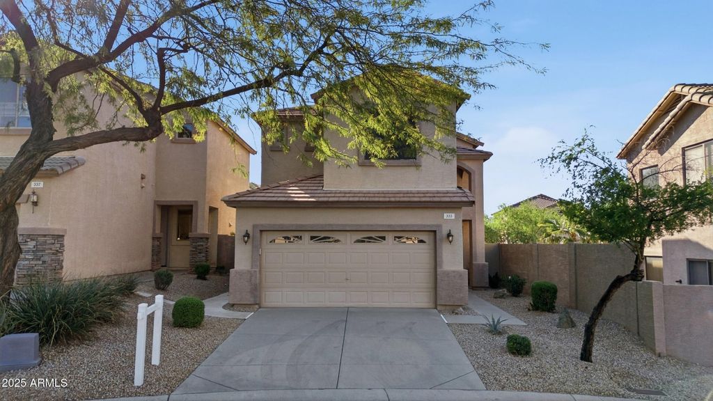 333 E REDWOOD Lane, Phoenix, AZ 85048
