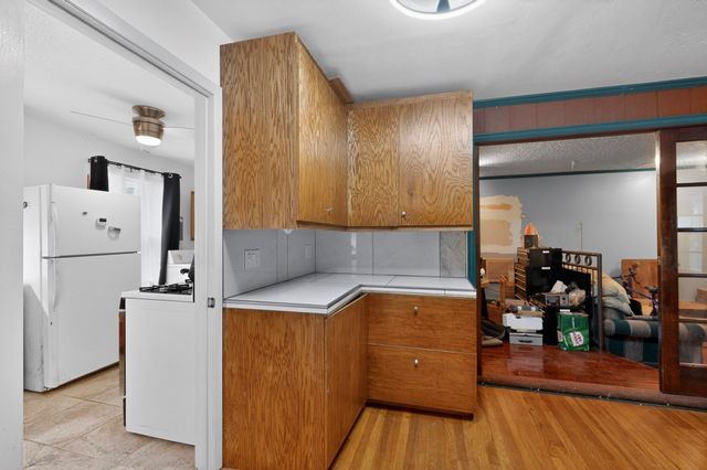 3400 Avenue C, Fort Worth, TX 76105