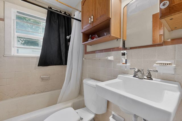 3400 Avenue C, Fort Worth, TX 76105