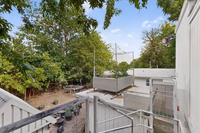 3400 Avenue C, Fort Worth, TX 76105