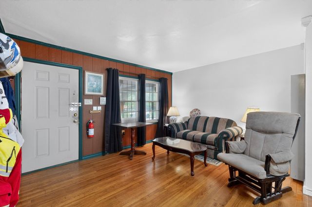 3400 Avenue C, Fort Worth, TX 76105