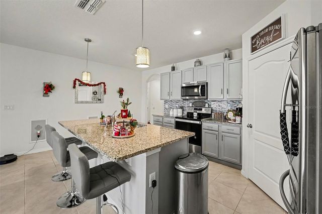 2756 GRANDBURY GROVE ROAD, Lakeland, FL 33811