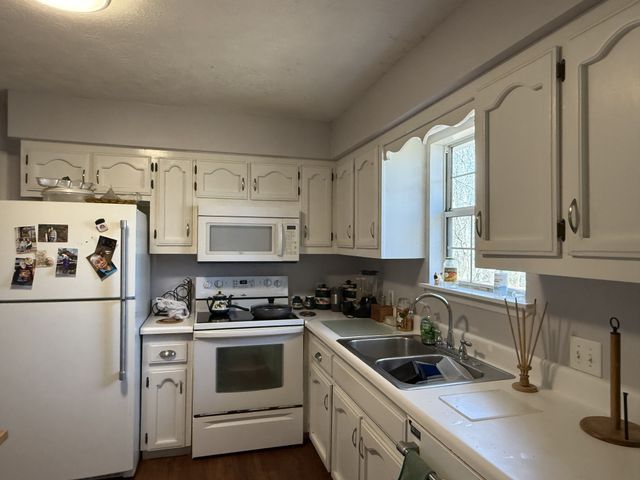 762 Spring Valley Rd, Cookeville, TN 38501