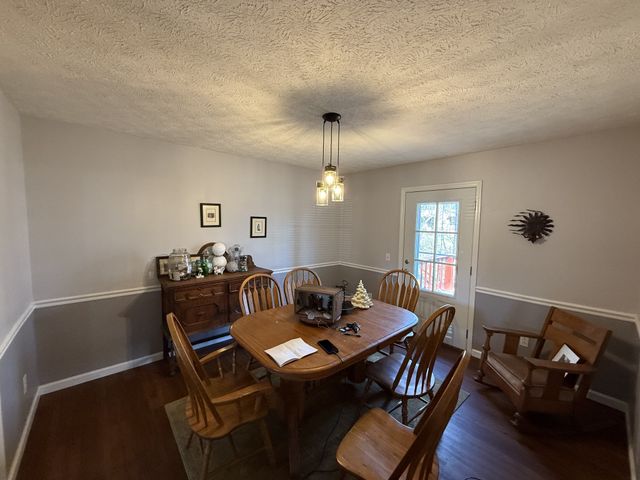 762 Spring Valley Rd, Cookeville, TN 38501