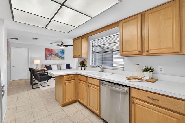 1693 CANTERBURY CIRCLE, Casselberry, FL 32707