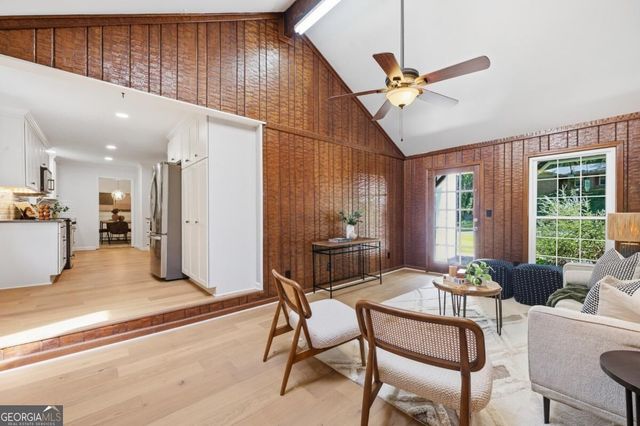 2458 Fontainebleau Drive, Atlanta, GA 30360