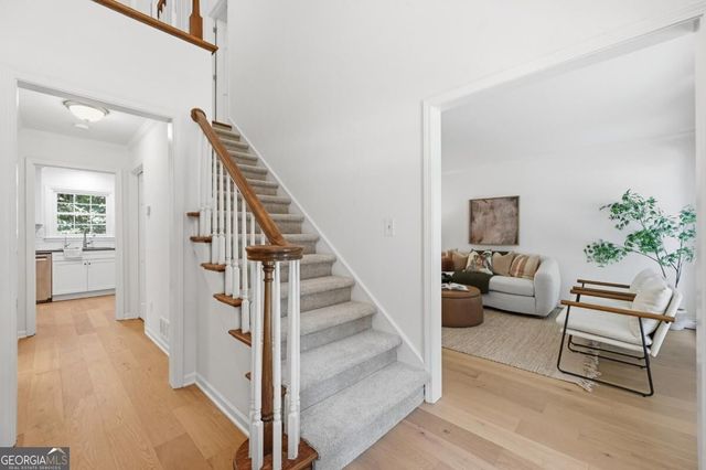 2458 Fontainebleau Drive, Atlanta, GA 30360