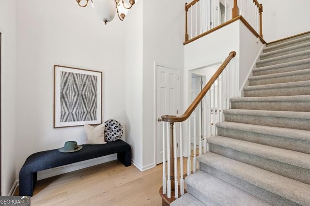 2458 Fontainebleau Drive, Atlanta, GA 30360