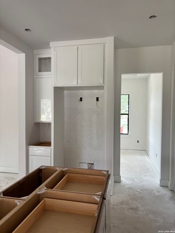 355 Curvatura, New Braunfels, TX 78132
