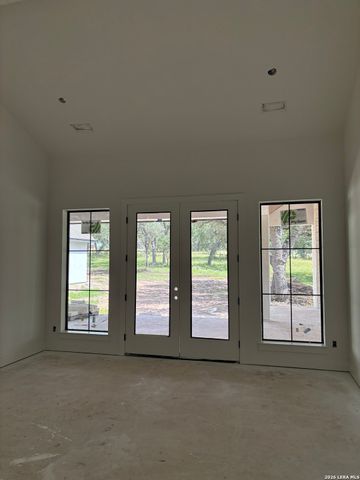 355 Curvatura, New Braunfels, TX 78132