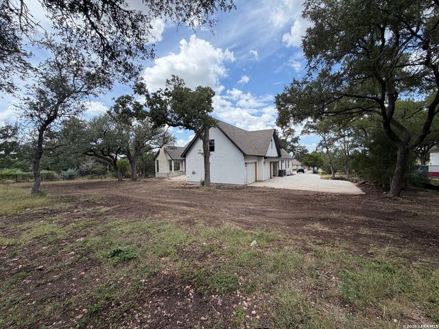 355 Curvatura, New Braunfels, TX 78132
