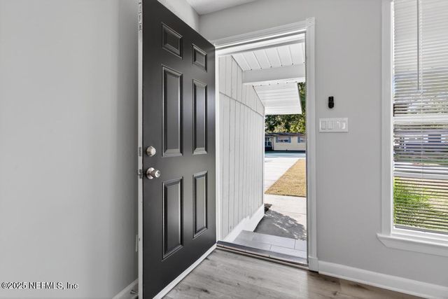 6619 ECTOR Road, Jacksonville, FL 32211