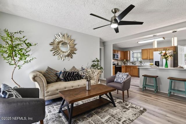 6619 ECTOR Road, Jacksonville, FL 32211