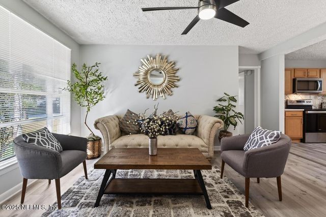 6619 ECTOR Road, Jacksonville, FL 32211