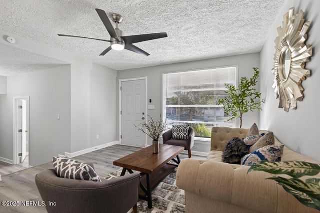 6619 ECTOR Road, Jacksonville, FL 32211