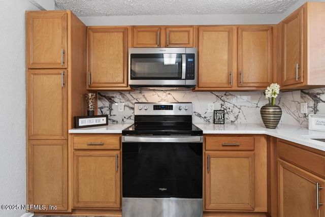 6619 ECTOR Road, Jacksonville, FL 32211