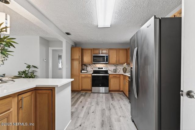 6619 ECTOR Road, Jacksonville, FL 32211