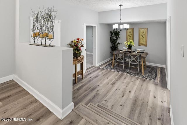 6619 ECTOR Road, Jacksonville, FL 32211