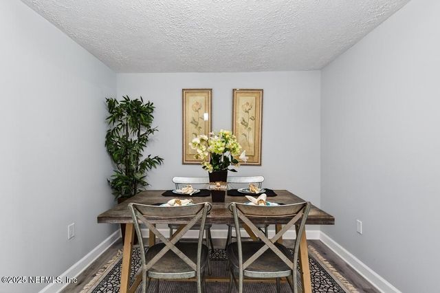 6619 ECTOR Road, Jacksonville, FL 32211