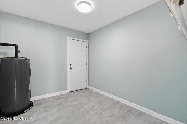 6619 ECTOR Road, Jacksonville, FL 32211