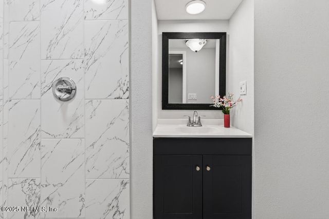 6619 ECTOR Road, Jacksonville, FL 32211