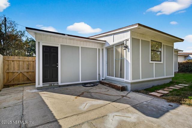 6619 ECTOR Road, Jacksonville, FL 32211