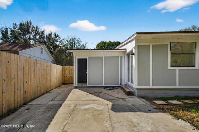 6619 ECTOR Road, Jacksonville, FL 32211