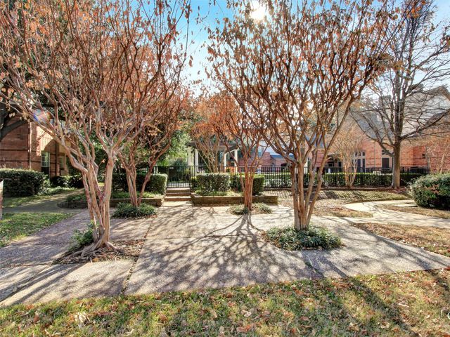 2524 Preston Road 403, Plano, TX 75093