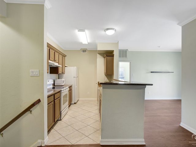 2524 Preston Road 403, Plano, TX 75093