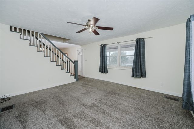 93 McKinstry Hill Rd, Kiskiminetas Twp, PA 15613