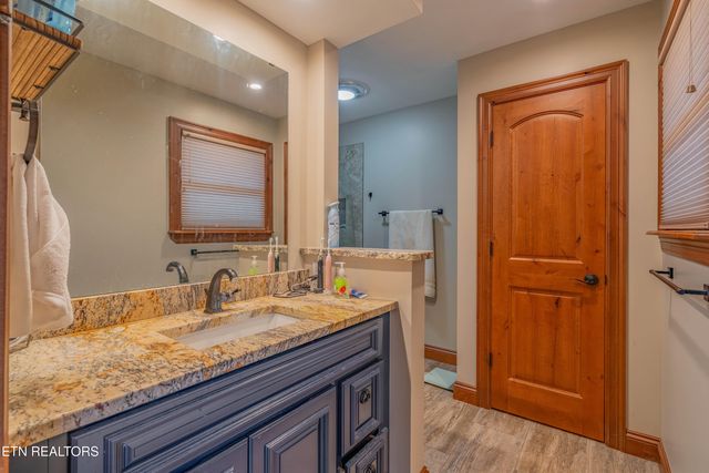 166 Canterbury Drive, Crossville, TN 38558