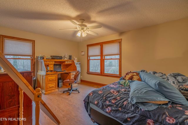 166 Canterbury Drive, Crossville, TN 38558