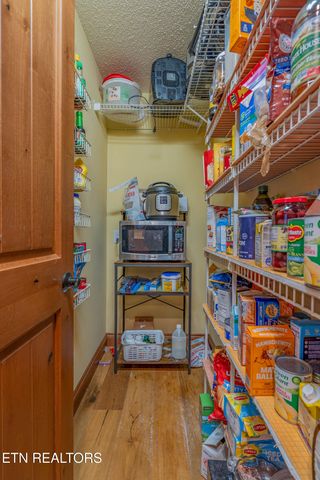 166 Canterbury Drive, Crossville, TN 38558