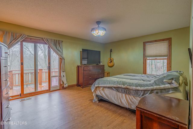 166 Canterbury Drive, Crossville, TN 38558