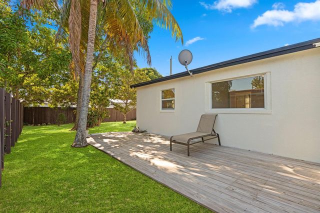 632 NW 19th Street, Pompano Beach, FL 33060