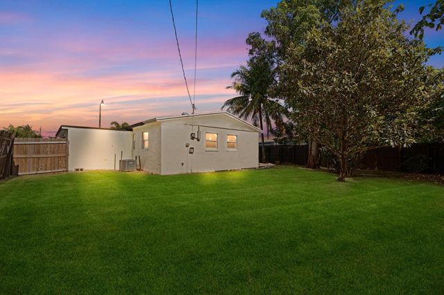 632 NW 19th Street, Pompano Beach, FL 33060