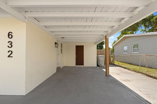 632 NW 19th Street, Pompano Beach, FL 33060