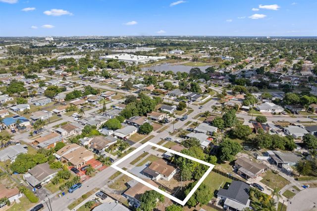 632 NW 19th Street, Pompano Beach, FL 33060