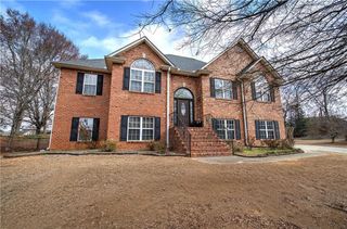 12 Berkshire NW Drive, Cartersville, GA 30120