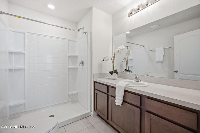 575 OAKLEAF PLANTATION Parkway 1502, Orange Park, FL 32065