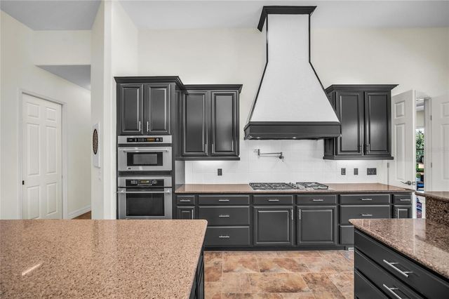 22805 NIGHT HERON WAY, Bradenton, FL 34202