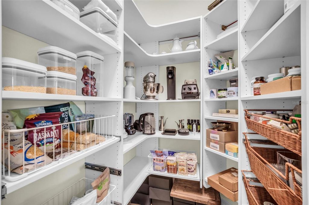 22805 NIGHT HERON WAY