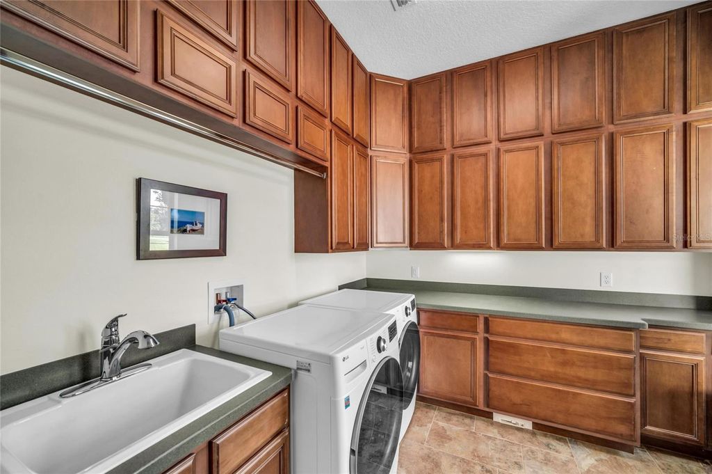 22805 NIGHT HERON WAY